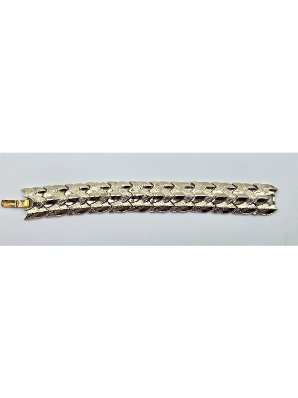 CORO Signed 3-Row Bracelet Elegant Gold Tone Shiny Sparkly Statement Vintage - Picture 4 of 8